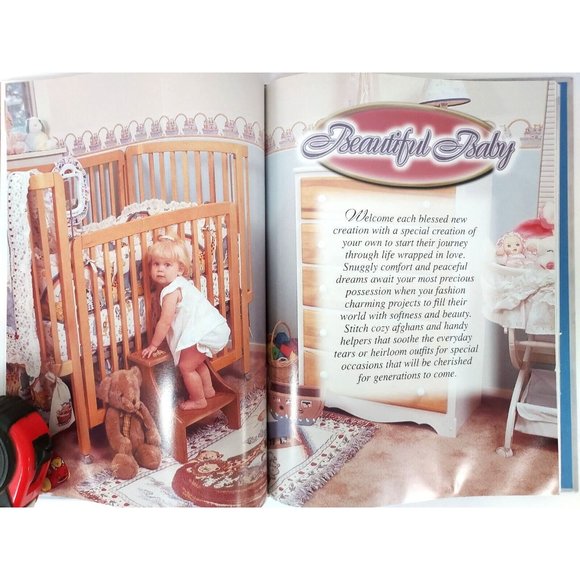 Crochet Private Collection ©1999 The Needlecraft Shop Donna Robertson Ed Pattern - Picture 9 of 12